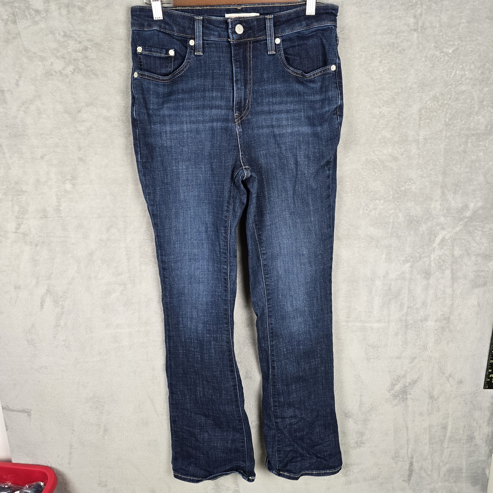 Levis 725 High Rise Bootcut Jeans Womens 29 Dark Wash Indigo Stretch Denim